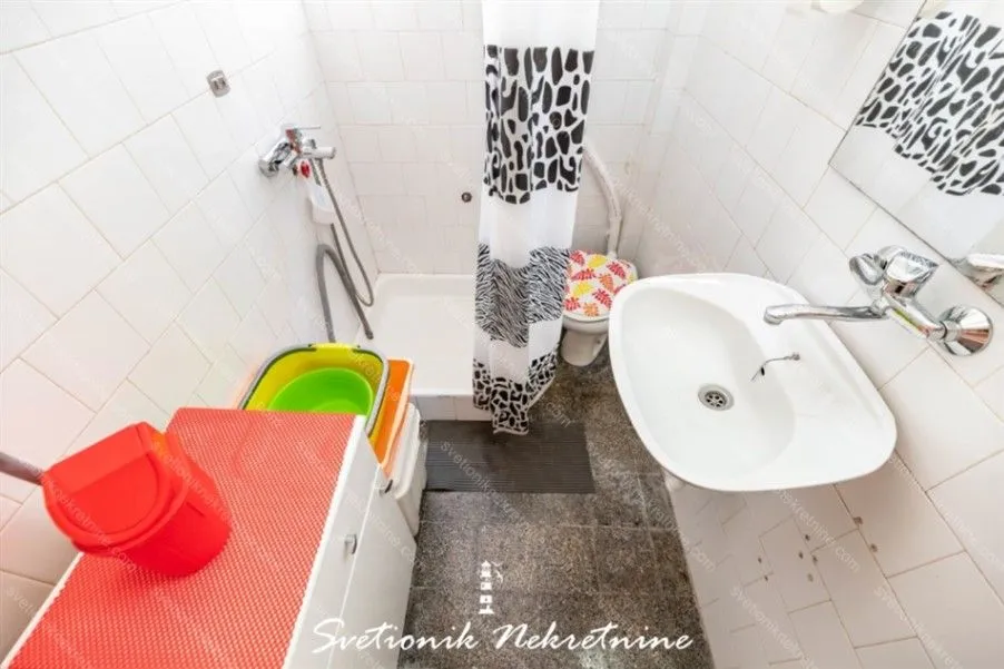 Prodaja, petosoban stan, 119m², Igalo, Herceg Novi