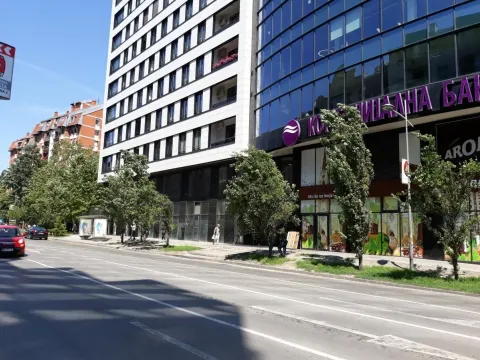 Izdavanje, dvosoban stan, 54m², Bulevar Oslobodjenja, Novi Sad Sve Podlokacije - image 2