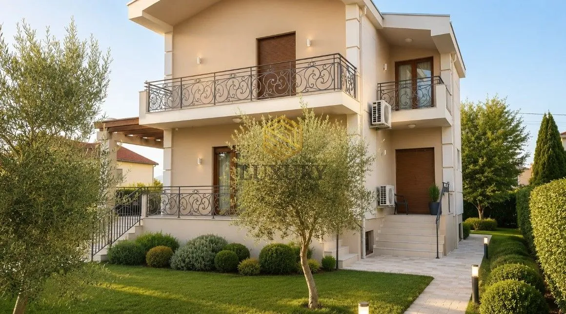 Izdavanje, kuća, 262m², Zabjelo, Podgorica