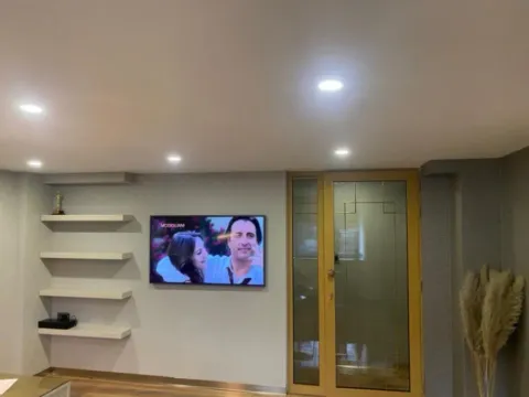 Izdavanje, poslovni prostor, 80m², Podgorica, Crna Gora - image 2