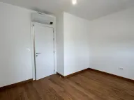 Rent, two bedroom apartment, 64m², Tološi, Podgorica - image 13