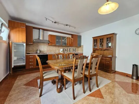 Rent, three bedroom apartment, 116m², Bjeliši, Bar - image 7