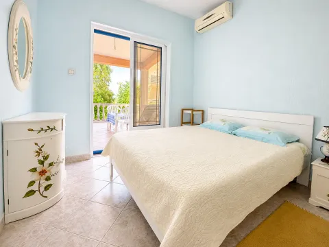 Rent, house, 200m², Utjeha, Bar - image 14