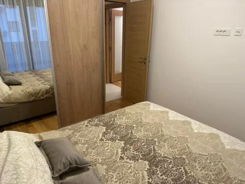 Izdavanje, jednosoban stan, 48m², City Kvart, Podgorica - image 6