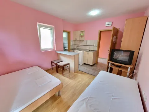 Prodaja, kuća, 500m², Buljarica, Budva - image 18