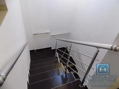 Sale, four bedroom apartment, 150m², Jagodnjak, Paraćin - image 23