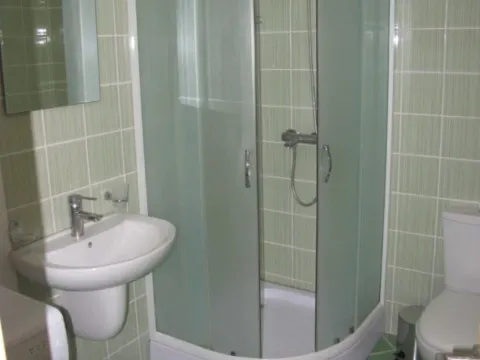 Izdavanje, jednosoban stan, 45m², Babin Do, Budva - image 5