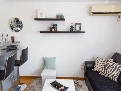 Izdavanje, jednosoban stan, 46m², Blok 9, Podgorica - image 13