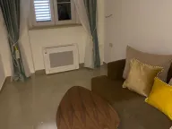 Prodaja, četvorosoban stan, 81m², Centar, Kotor - image 2