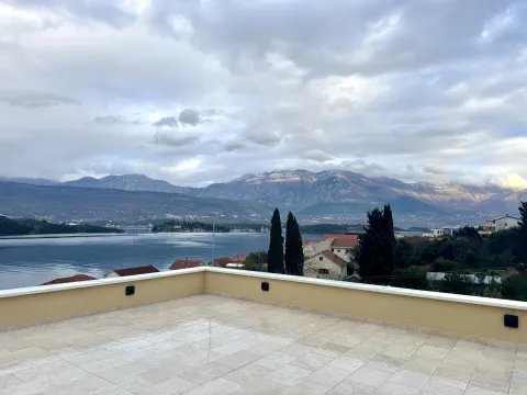 Prodaja, trosoban stan, 100m², Obala Đuraševića, Tivat - image 5