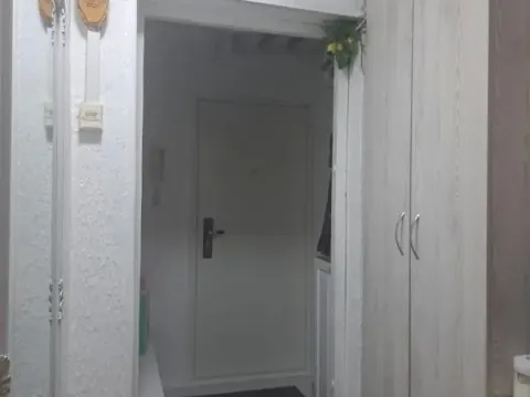 Prodaja, jednosoban stan, 32m², Novi Beograd Blok 62, Novi Beograd Sve Podlokacije - image 2