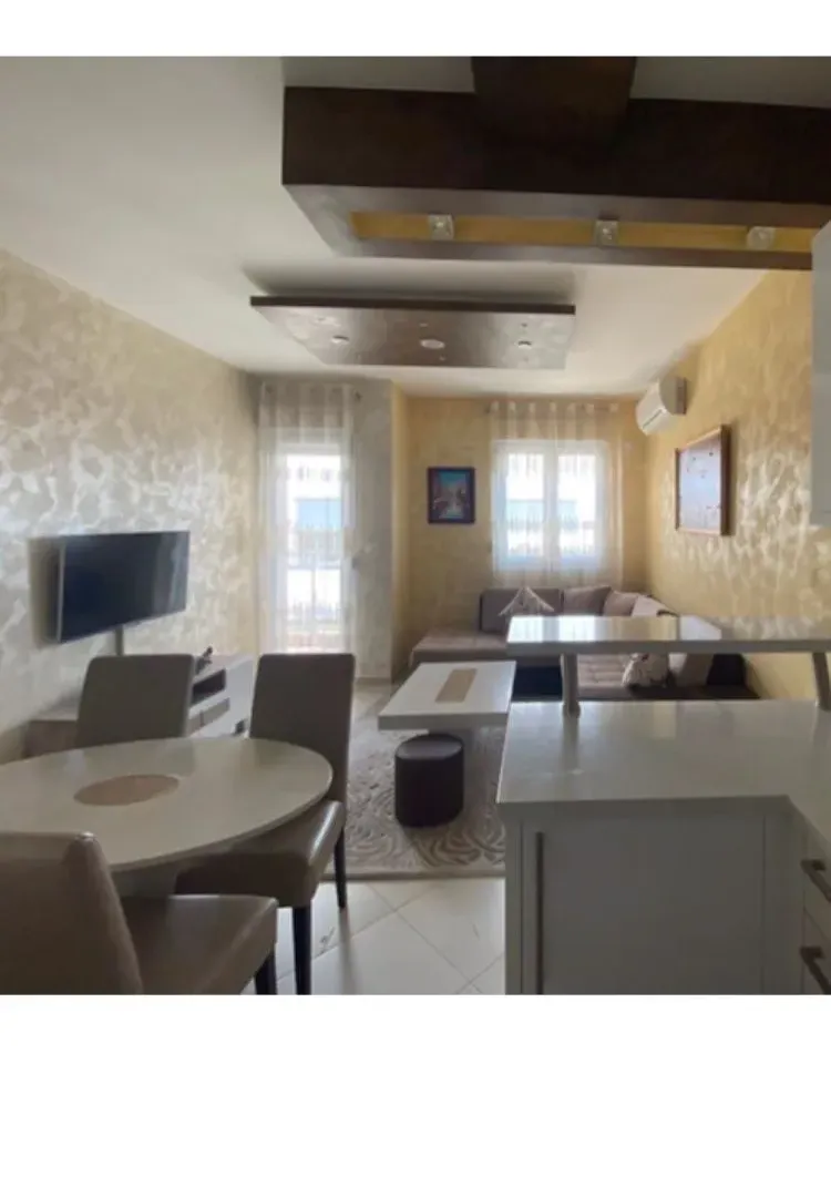 Izdavanje, dvosoban stan, 68m², City Kvart, Podgorica