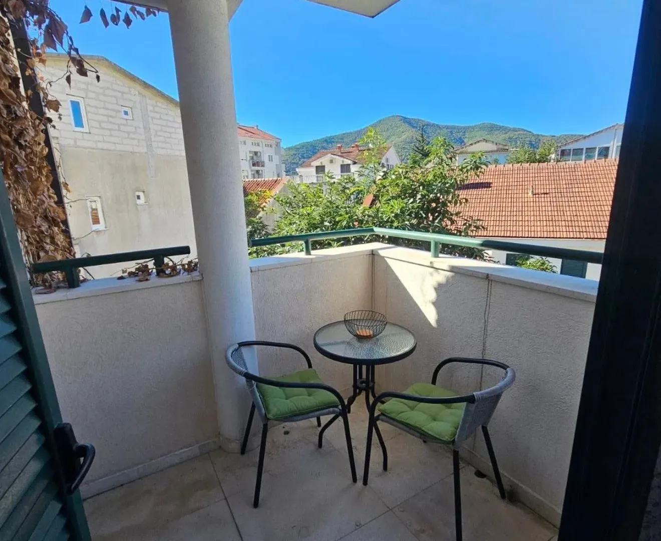 Rent, one bedroom apartment, 37m², Centar, Budva