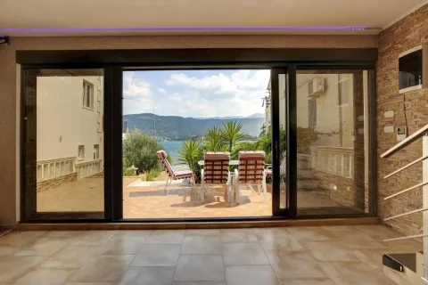 Prodaja, kuća, 170m², Radovići, Tivat - image 13