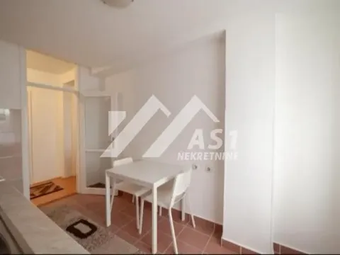 Izdavanje, jednosoban stan, 34m², Grbavica, Novi Sad Sve Podlokacije - image 4