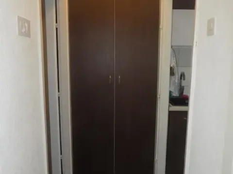 Prodaja, trosoban stan, 66m², Ćuprija, Srbija - image 11