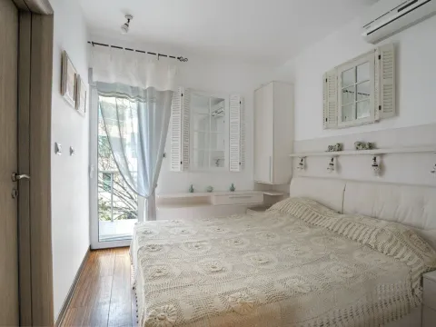 Sale, one bedroom apartment, 68m², Pržno, Budva - image 14