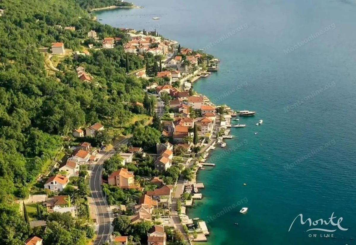 Sale, one bedroom apartment, 52m², Dobrota, Kotor