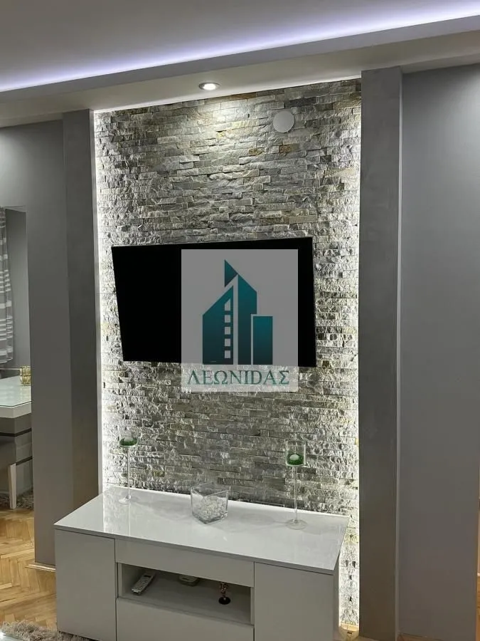 Izdavanje, dvosoban stan, 55m², Medijana, Niš