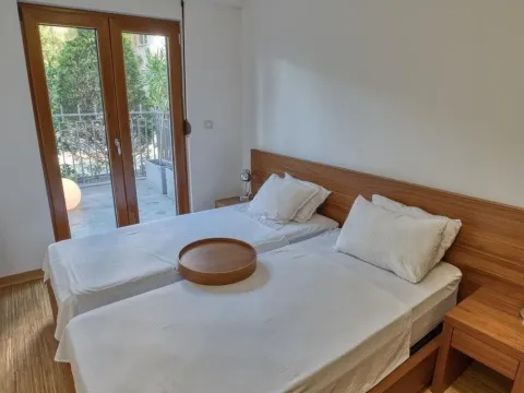 Prodaja, dvosoban stan, 90m², Podgorica, Crna Gora - image 5