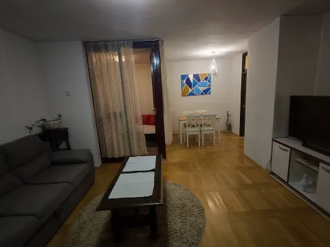 Prodaja, dvosoban stan, 55m², Blok 5, Podgorica - image 2