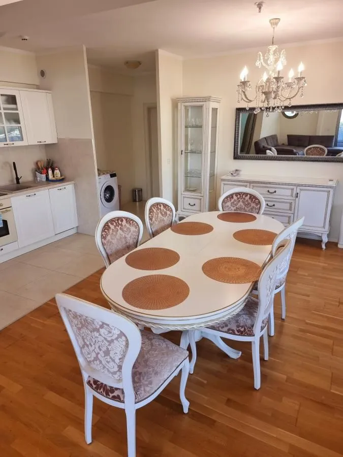Rent, three bedroom apartment, 134m², Bečići, Budva
