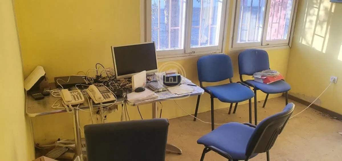 Rent, office space, 1200m², Mladenovac, Beograd