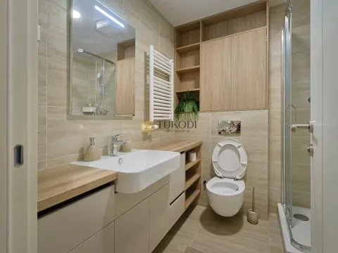Izdavanje, jednosoban stan, 35m², Novi Beograd Blok 65, Novi Beograd Sve Podlokacije - image 14