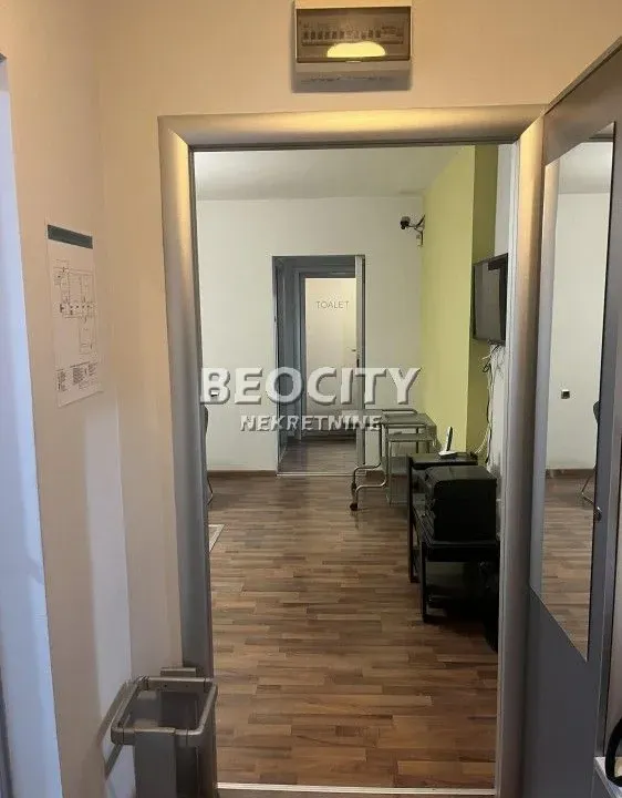 Rent, office space, 85m², Centar, Novi Sad