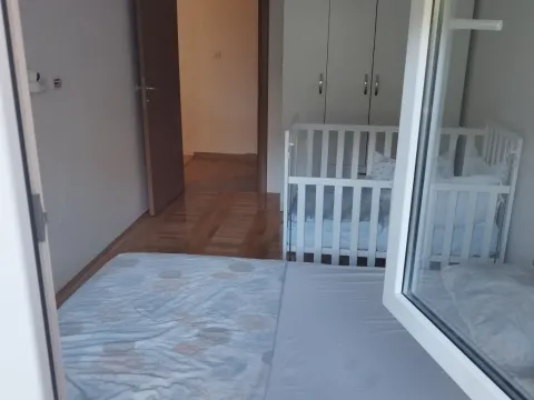 Rent, three bedroom apartment, 50m², Ljubović, Podgorica - image 8