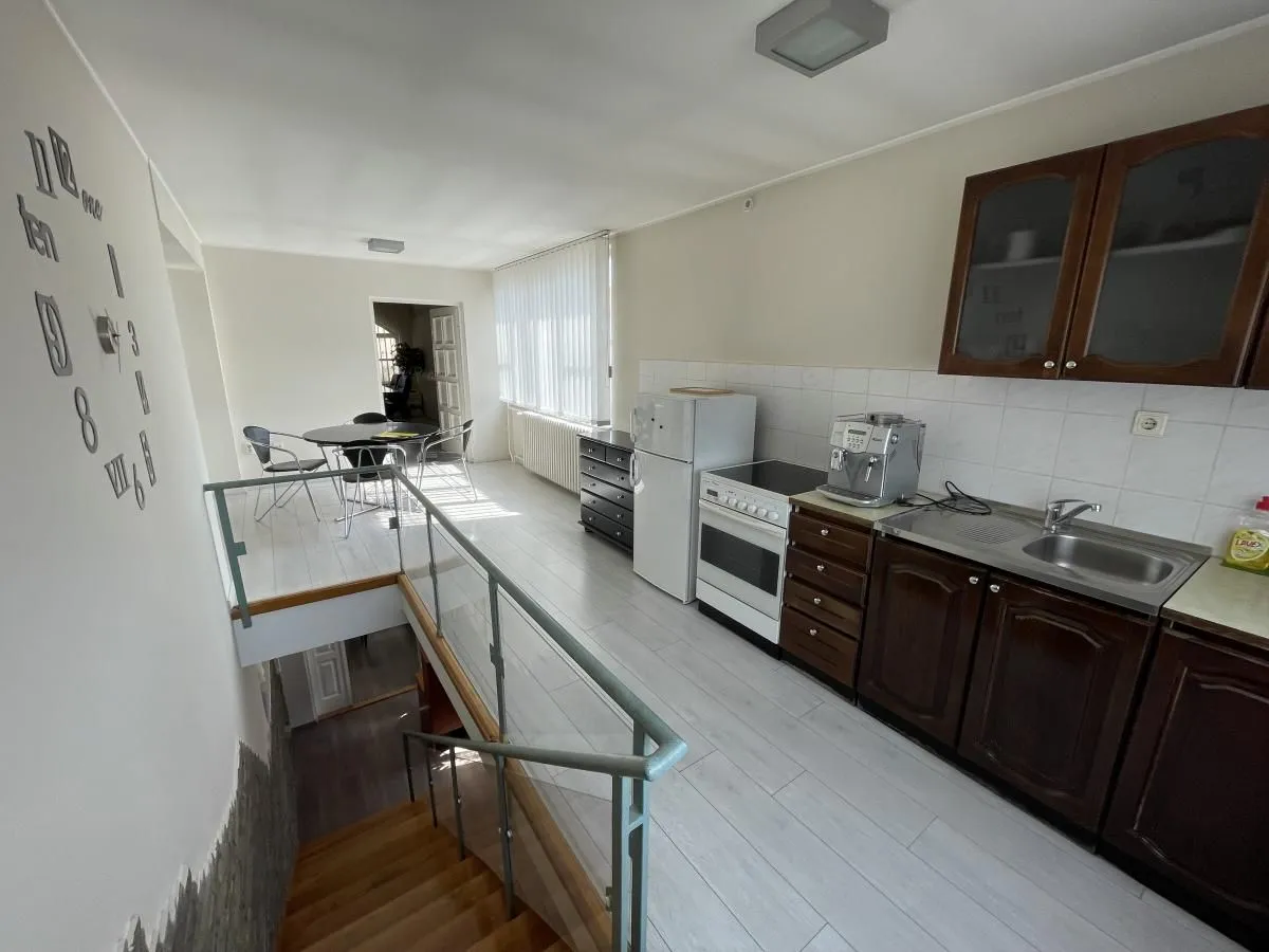 Rent, office space, 120m², Banatić, Novi Sad Sve Podlokacije