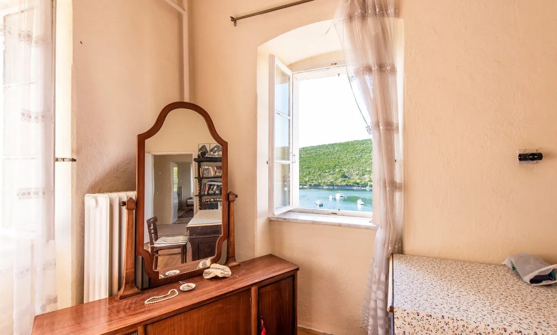 Sale, house, 350m², Bigova, Kotor