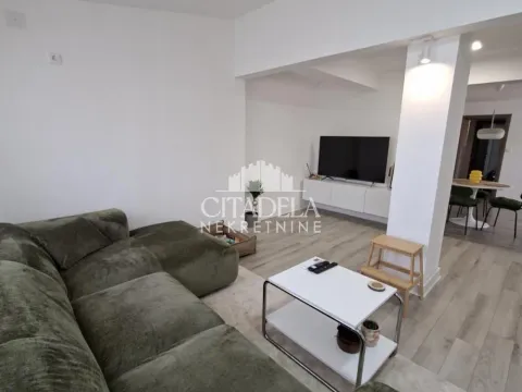 Rent, two bedroom apartment, 70m², Voždovac Sve Podlokacije, Beograd - image 2