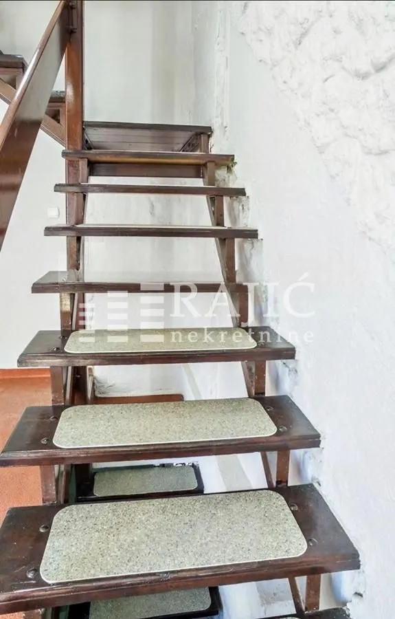 Rent, office space, 115m², Savski Venac, Beograd