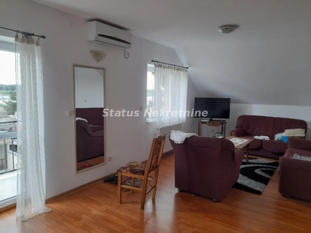 Prodaja, kuća, 246m², Sremski Karlovci, Novi Sad