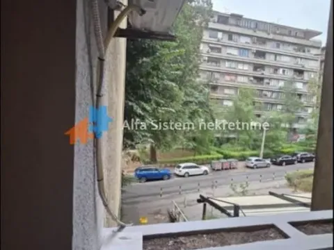 Izdavanje, dvosoban stan, 54m², Tašmajdan, Palilula Sve Podlokacije - image 12