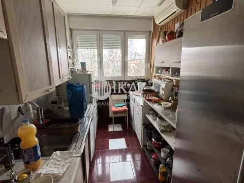 Sale, three bedroom apartment, 77m², Brace Jerković, Voždovac Sve Podlokacije - image 5