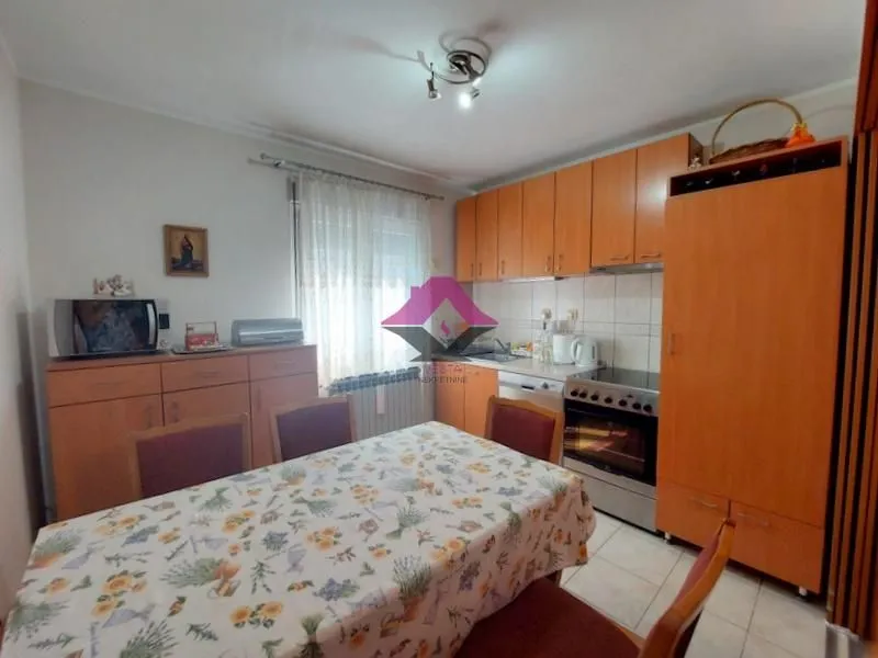 Prodaja, stan, 92m², Zemun Novi Grad, Zemun Sve Podlokacije