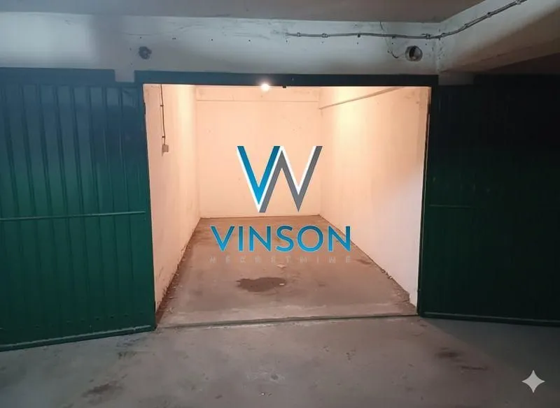 Rent, parking/garage, 12m², Centar, Novi Sad