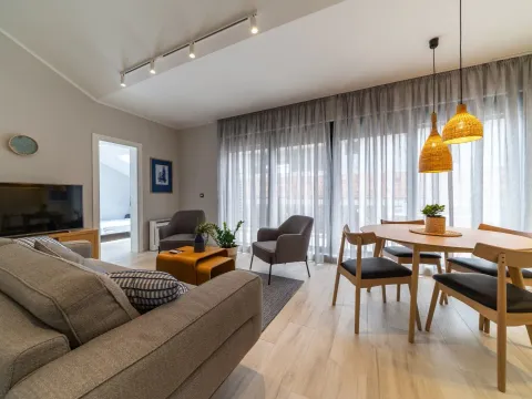 Prodaja, trosoban stan, 70m², Donja Lastva, Tivat - image 2