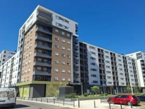 Prodaja, trosoban stan, 104m², Stari Aerodrom, Podgorica