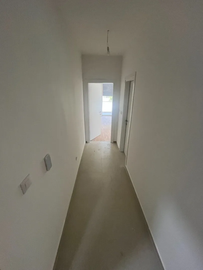Prodaja, jednosoban stan, 54m², Momišići, Podgorica