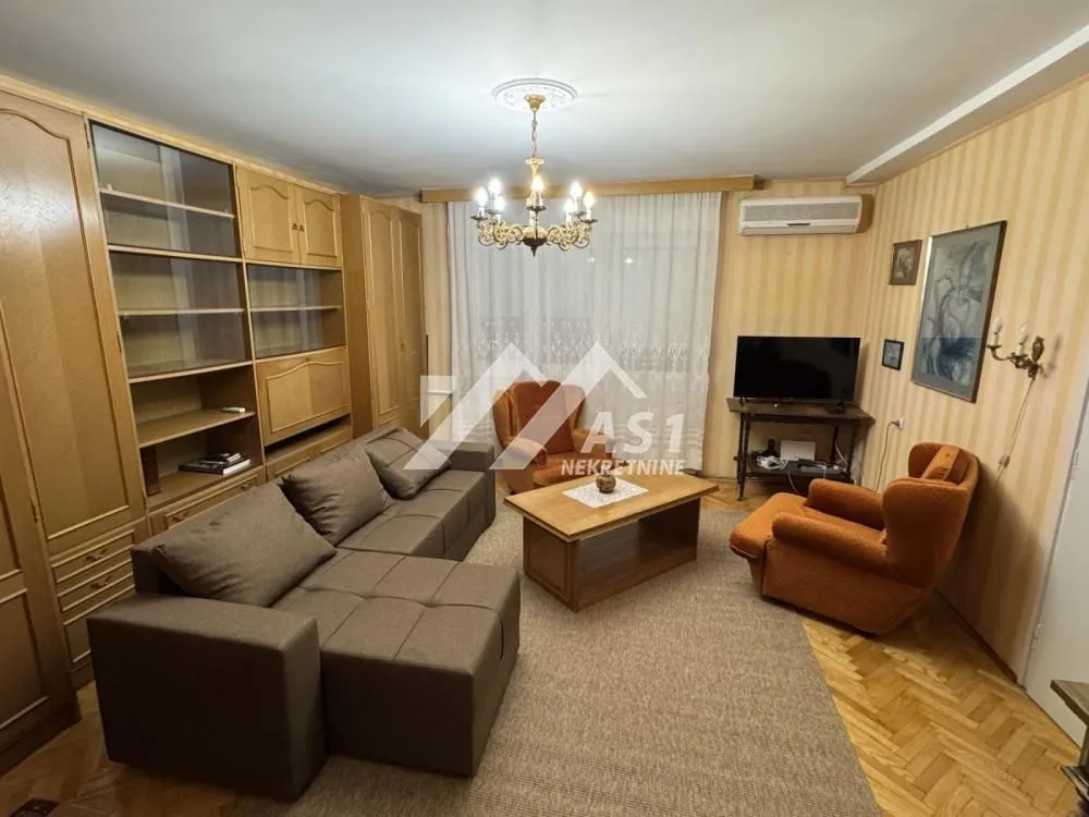 Izdavanje, dvosoban stan, 64m², Bulevar Oslobodjenja, Novi Sad Sve Podlokacije