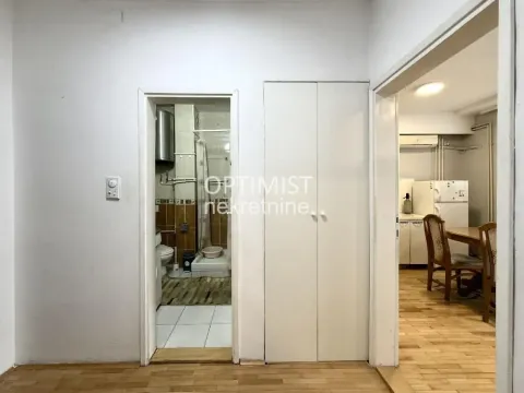 Rent, three bedroom apartment, 70m², Profesorska Kolonija, Palilula Sve Podlokacije - image 6
