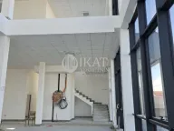 Izdavanje, poslovni prostor, 3440m², Šimanovci, Pećinci - image 1