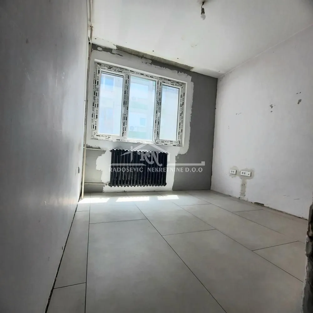 Sale, three bedroom apartment, 84m², Banjica, Voždovac Sve Podlokacije