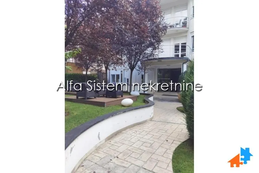 Rent, office space, 150m², Savski Venac, Beograd