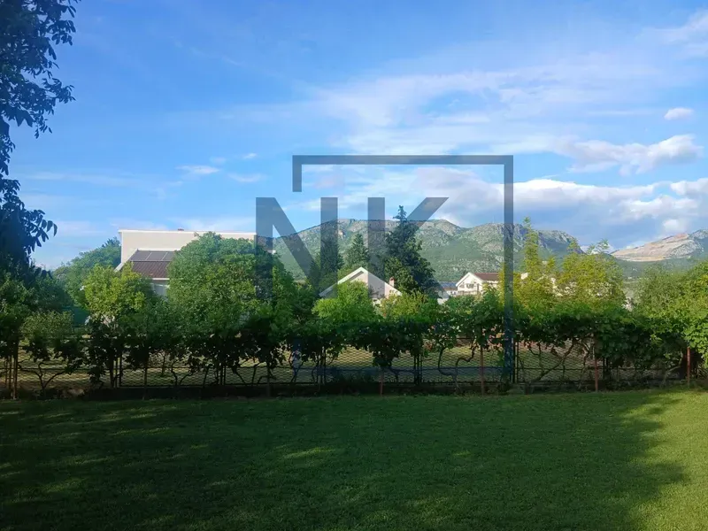 Prodaja, kuća, 100m², Murtovina, Podgorica