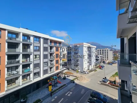 Rent, one bedroom apartment, 40m², Šušanj, Bar - image 13