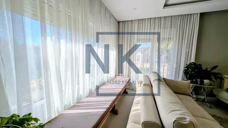 Prodaja, kuća, 350m², Vranići, Podgorica